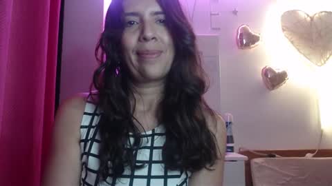 Snapshot of victoria25_meester chatting on February 27, 11:37 pm Hi guys   Im victoria  Be the one who can control me in PVT online show from February 27, 11:37 pm