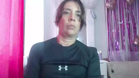 Snapshot of victoria25_meester chatting on February 22, 5:24 pm Hi guys   Im victoria  Be the one who can control me in PVT online show from February 22, 5:24 pm