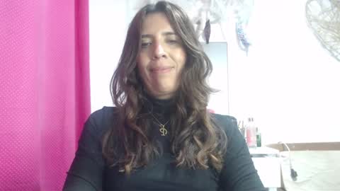 Snapshot of victoria25_meester chatting on February 6, 10:32 pm Hi guys   Im victoria  Be the one who can control me in PVT online show from February 6, 10:32 pm