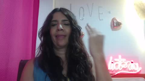 Snapshot of victoria25_meester chatting on March 5, 8:53 pm Hi guys   Im victoria  Be the one who can control me in PVT online show from March 5, 8:53 pm