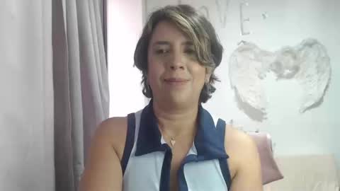 Snapshot of victoria25_meester chatting on September 25, 9:00 pm Hi guys   Im victoria  Be the one who can control me in PVT online show from September 25, 9:00 pm