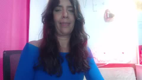 Snapshot of victoria25_meester chatting on March 6, 8:27 pm Hi guys   Im victoria  Be the one who can control me in PVT online show from March 6, 8:27 pm