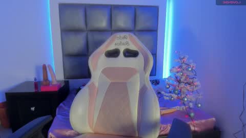 Victoria online show from January 5, 5:27 pm