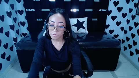 Victoria  online show from February 12, 4:33 pm