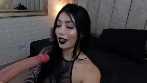 Victoria online show from April 20, 8:01 pm