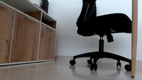 Victoria online show from September 10, 7:04 pm