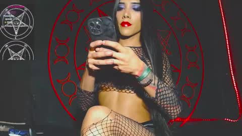 Snapshot of victoriavampire666 chatting on February 23, 3:45 am Victoria Vampire online show from February 23, 3:45 am