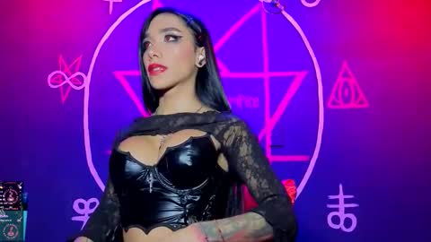 Snapshot of victoriavampire666 chatting on October 9, 1:11 am Victoria Vampire online show from October 9, 1:11 am