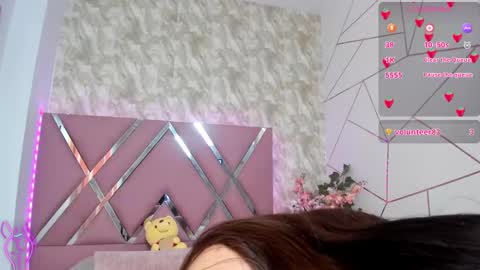 VICTORIA online show from January 15, 2:35 pm