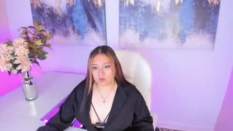victoriia_rosee online show from July 12, 1:47 pm