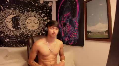 Victorino Jhonson online show from July 30, 8:37 am