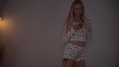 vika54784 online show from March 9, 10:20 am