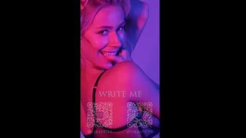 vika54784 online show from May 31, 4:44 am