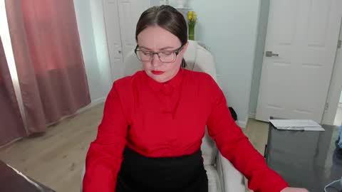 Ukrainian-woman online show from February 24, 7:19 pm
