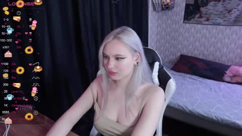 vikapowers online show from December 24, 8:05 pm