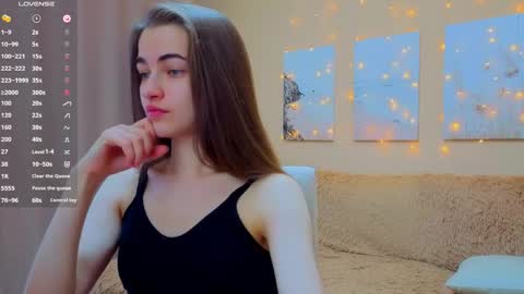 vikiberry online show from April 21, 5:14 am