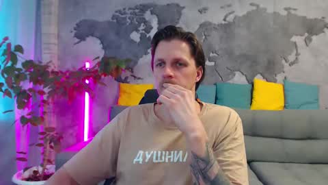 vikingchrisss online show from March 25, 10:00 am