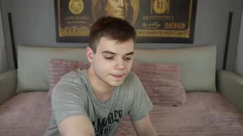 vikki and george online show from September 8, 7:13 pm