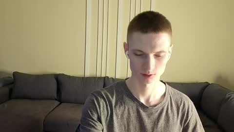 Max online show from April 2, 2:46 pm