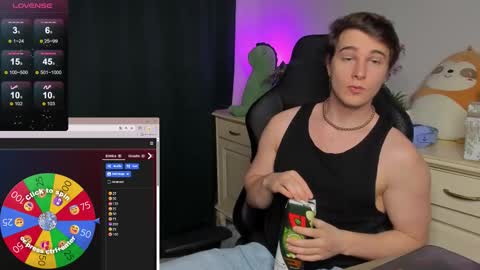 Vincent Strong online show from November 12, 7:54 am