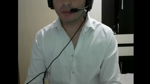 vincenthrt online show from April 3, 12:45 pm