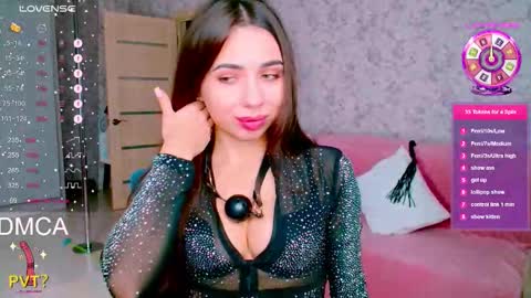 Vinkiepinkie online show from September 20, 2:42 pm