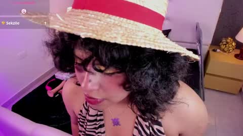 Vin  online show from March 22, 5:28 pm