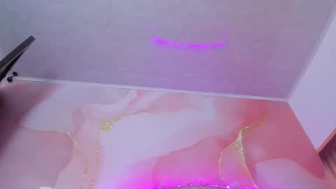 violet__taylor_ online show from March 13, 2:26 am