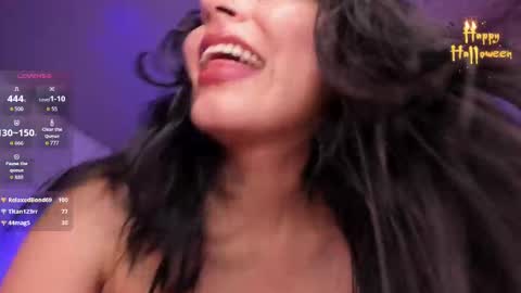           online show from November 1, 11:31 am