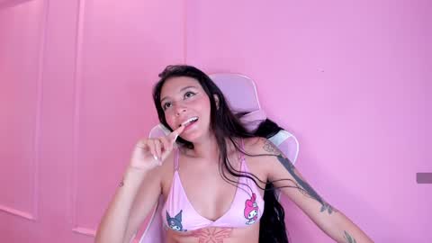 Violet online show from December 27, 5:31 am