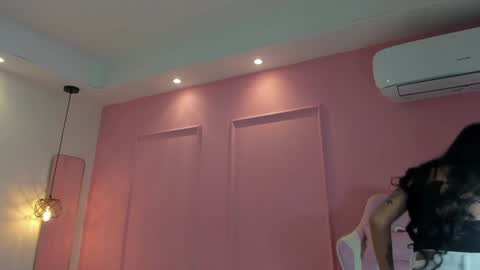 Violet online show from January 21, 3:37 am