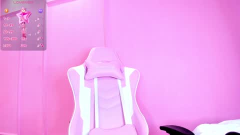 Violet online show from December 4, 10:13 pm