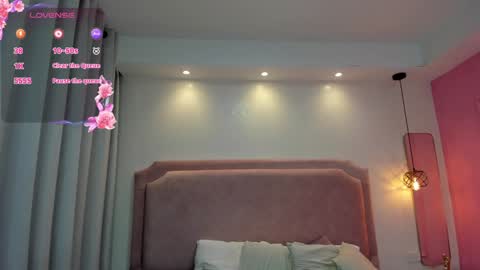 Violet online show from January 25, 5:29 am