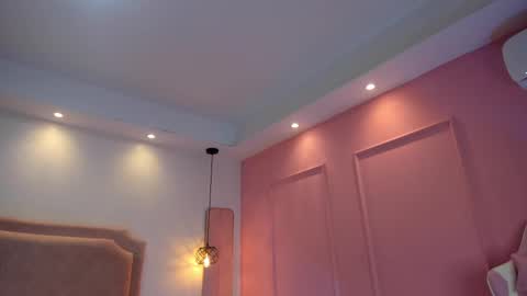 Violet online show from February 14, 5:41 am