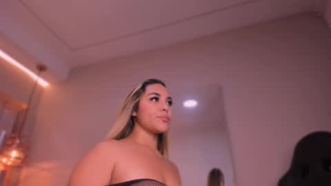 Snapshot of violeta_abel chatting on October 6, 10:55 am Violeta online show from October 6, 10:55 am