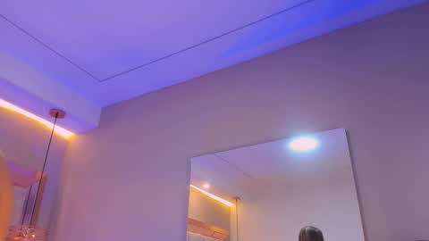Snapshot of violeta_abel chatting on October 19, 10:42 am Violeta online show from October 19, 10:42 am