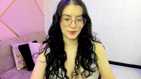 Snapshot of violeta_diazz chatting on September 11, 9:16 pm     online show from September 11, 9:16 pm