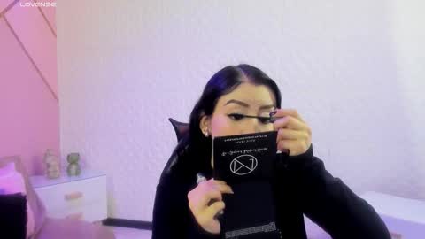     online show from February 16, 9:24 pm