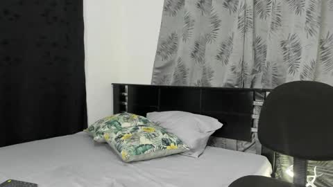 violeta_gracee online show from April 14, 3:54 am