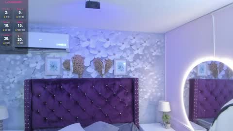 violeta_medina online show from April 12, 2:37 am