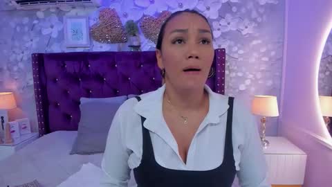 violeta_medina online show from October 10, 10:54 am