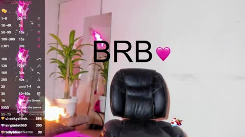 Violeta Princess Please help me with your thumbs up its important   online show from January 30, 10:19 am