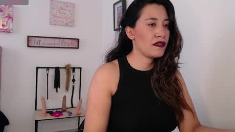 violeta_scott_ online show from April 2, 3:19 pm