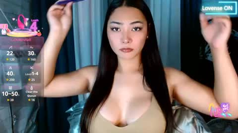 violet online show from May 25, 4:18 am
