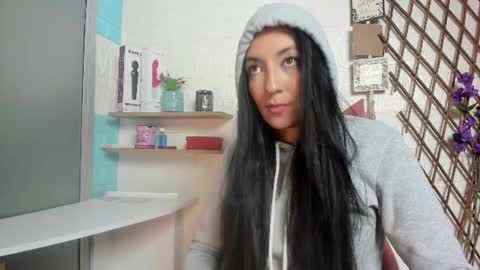 Violeta online show from August 1, 2:24 am