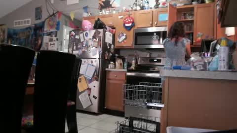 Violet Hooper online show from September 15, 3:46 pm