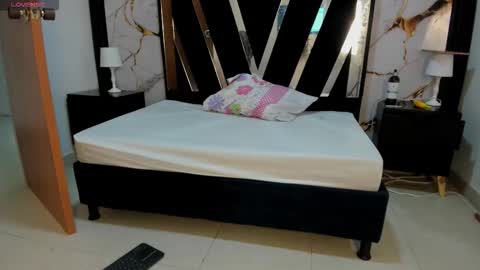 Violet Rose online show from December 16, 11:22 pm