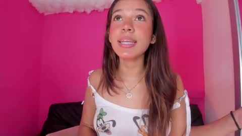 violett_24_ online show from March 8, 3:02 pm