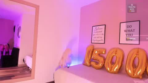 violetta_bold online show from September 21, 2:10 pm