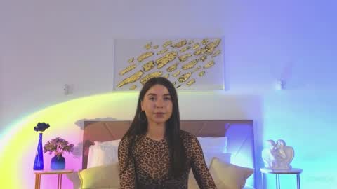 violetta_finch online show from May 26, 10:32 am